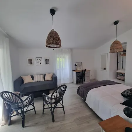 Chalet Entrerobles - Casina Cereixa
