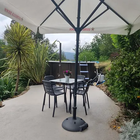 Chalet Entrerobles - Casina Cereixa La Caniza